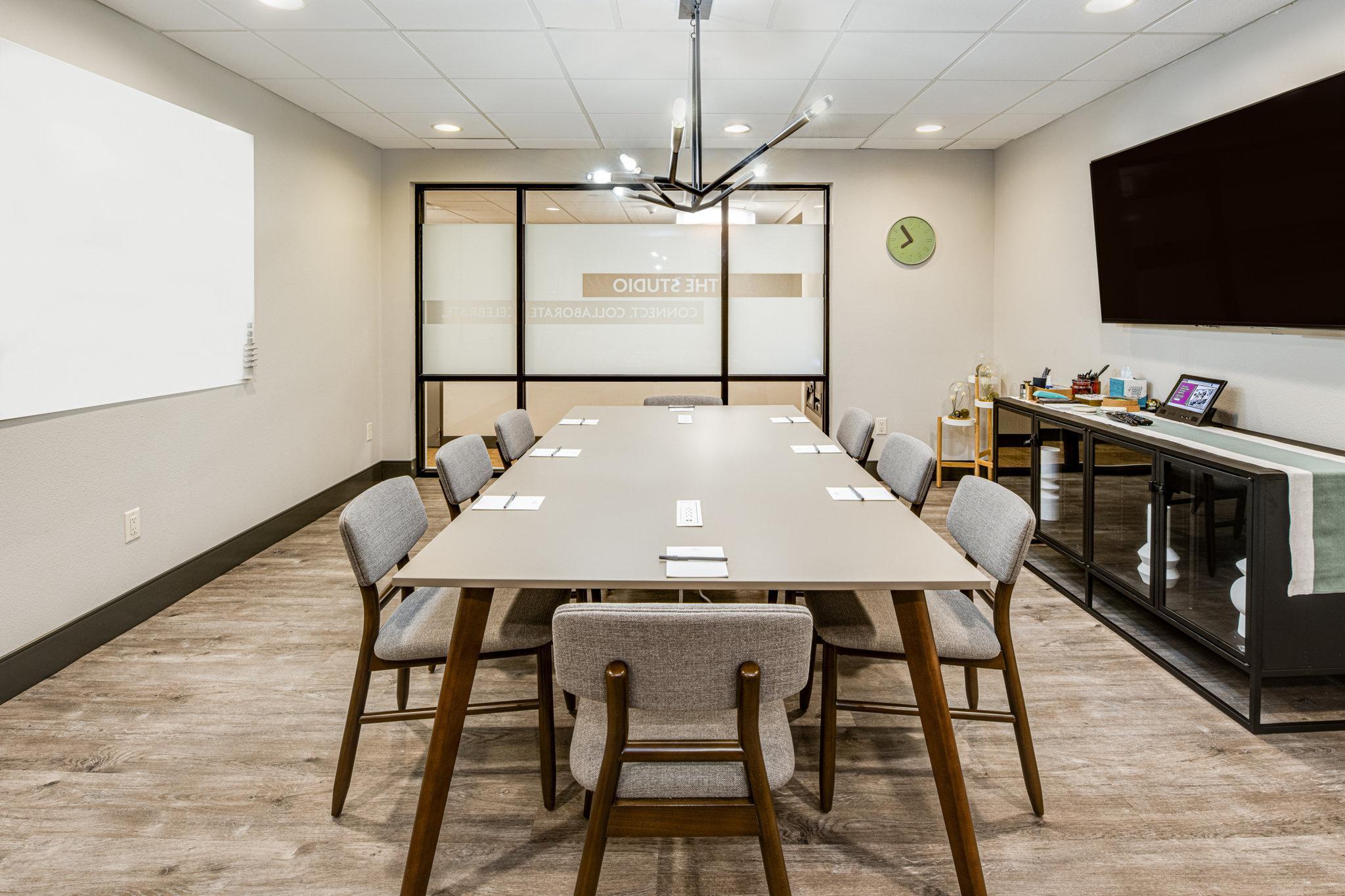 Crowne Plaza Milwaukee South By Ihg Exterior foto